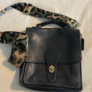 Vintage Coach Station bag with guitar strap